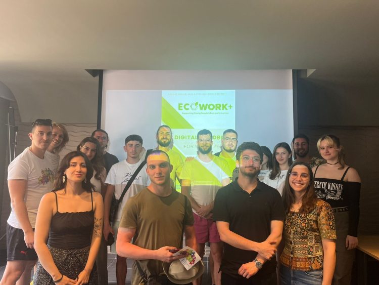 Младинска мобилност во Камена Вурла, Грција, во рамки на проектот ECOWORK+